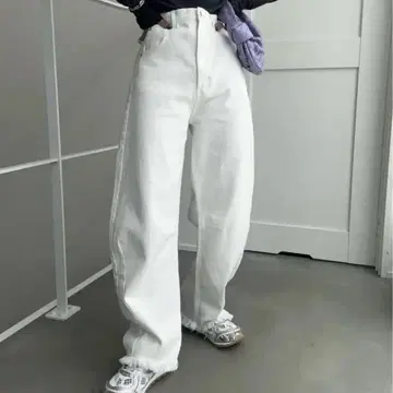 프린지 커비 데님 화이트 M 사이즈 CFT.