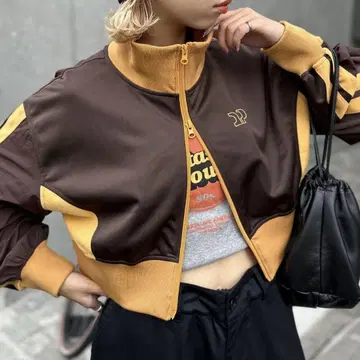 사이드 라인 저리 자켓