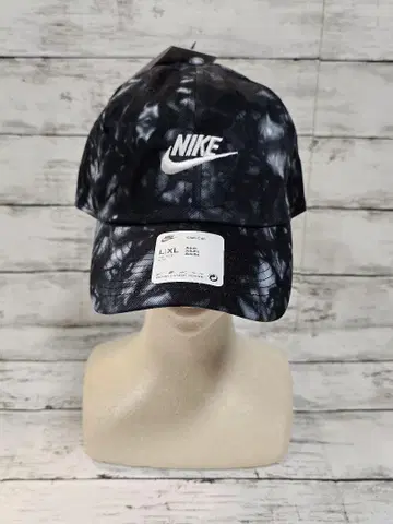 주말 가격 인하 NIKE 나이키 클럽 CB 타이다이