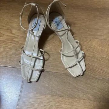 루타론 샌들 베이지