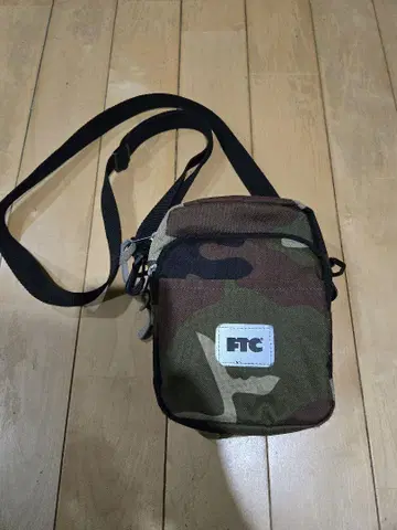 FTC 숄더백 카모플라주 카모플라쥬