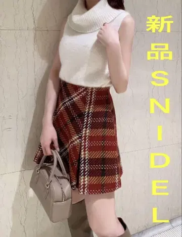 새상품 스나이델 SNIDEL 로빙 체크 미니 스커트