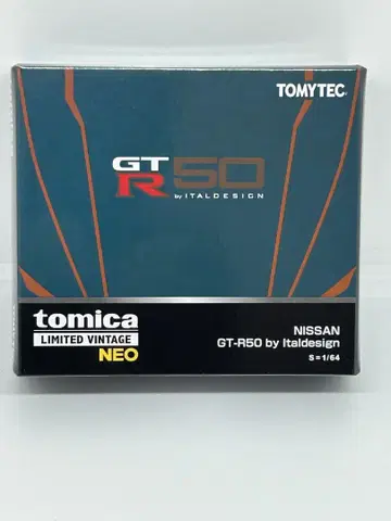 토미카 리미티드 빈티지 닛산 GT-R50 Itaidesign