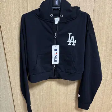 L 새상품 MLB LA 다저스 체인 자수 로고 숏 기장 지퍼 후드티