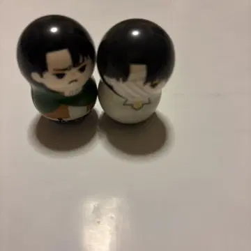 진격의 거인 쿠너츠 리바이 세트