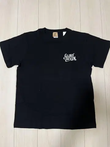 GLORY SEVEN 블랙 티셔츠
