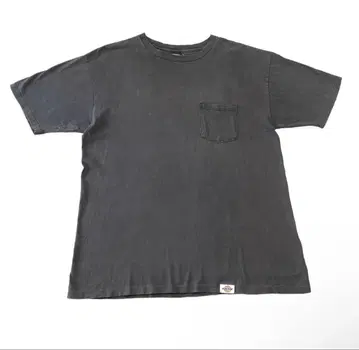 90s dickies pocket t shirt black fade
