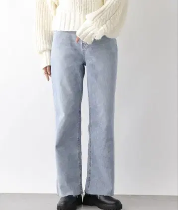 렙심 스트레치 세미 플레어 데님 팬츠 라이트 블루