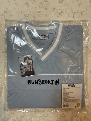 RUNSEOKJIN 스카이블루 V넥 티셔츠(M) 사이즈