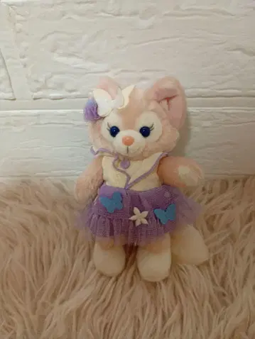 리나벨 프롬 올 오브 어스 인형 배지