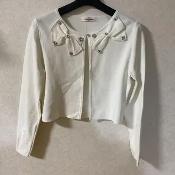 갤러리 비스콘티 볼레로 가디건 3/L 화이트 리본 비쥬