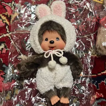 토끼 귀가 귀여운 인형 밀크 보틀 포함