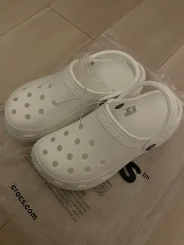 Crocs 화이트 W7