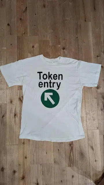 Token entry 티셔츠 화이트 하드코어 펑크