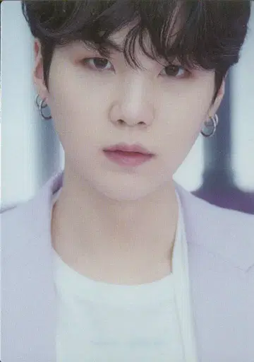 BTS SUGA THE BEST 일반ver 클리어 포토 카드 의상A