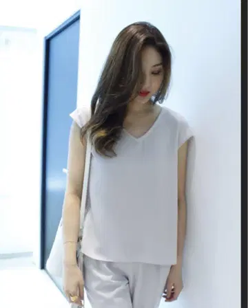 택 포함 새상품 마이 스트라다 프렌치 슬리브 백 체인 포함 블라우스 38