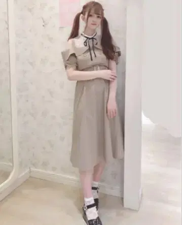 앙크루즈 Ank Rouge 트렌치 원피스