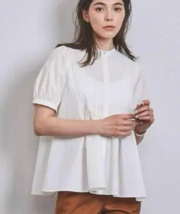 유나이티드 애로우즈 핀턱 숏 슬리브 블라우스
