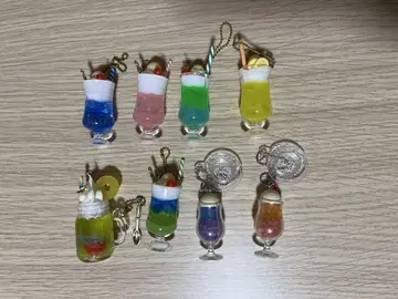 가챠가챠 크림 소다 8개 묶음 판매