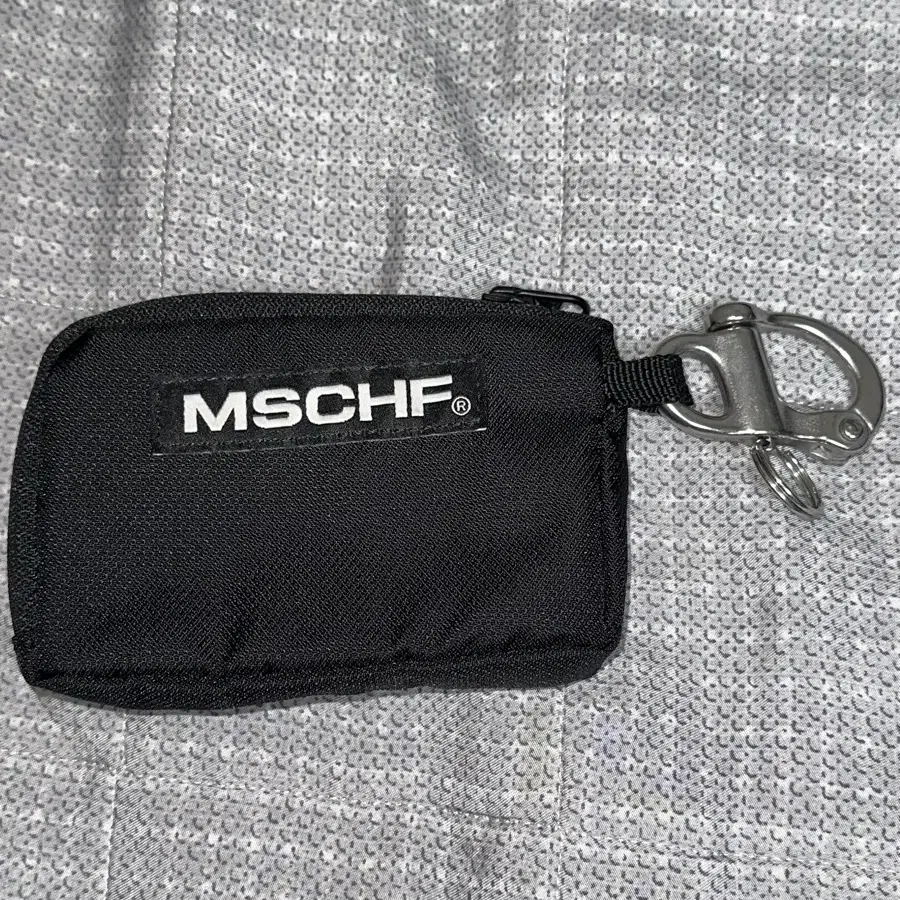 MISCHIEF | 미스치프 Mischief Rhombus Carabiner Pouch Black