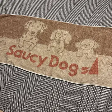 Saucy Dog 사우시 타월