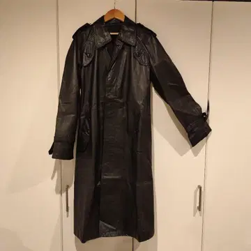 천연 가죽 블랙 롱 코트