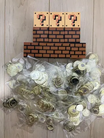 슈퍼 마리오 브라더스 하테나 벽돌 블록 잡화 케이스 코인 약 190개