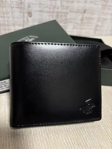BEVERLY HILLS POLO CLUB 블랙 가죽 2단 접이식 지갑