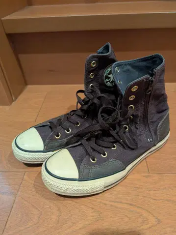 CONVERSE ALL STAR 하이컷 스니커즈 다크 브라운