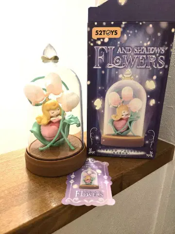 52TOYS FLOWERS AND SHADOWS 디즈니 오로라 공주