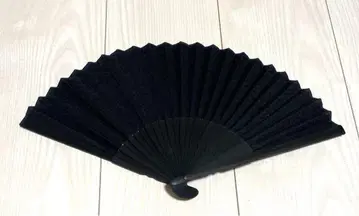 부채 센스 블랙 검정 이세탄