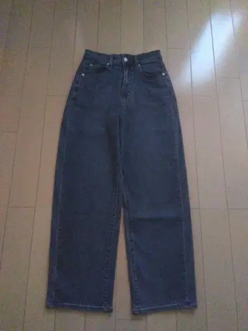UNFILO 안필로 발수 커브 와이드 데님 S 사이즈