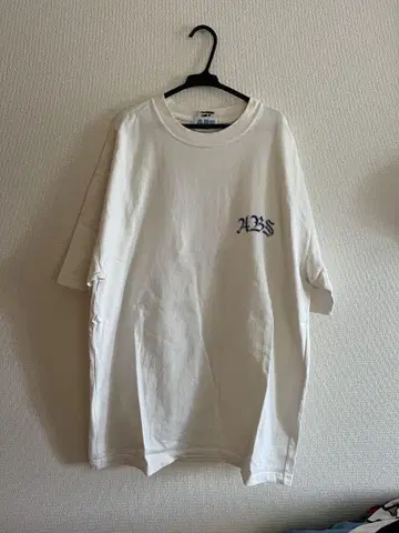 애플 버터 스토어 티셔츠