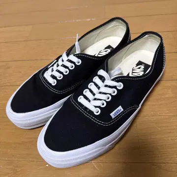 VANS 반스 프리미엄 오센틱 블랙 캔버스 26cm 새상품급