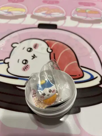 쿠라스시 x 치이카와 콜라보  피규어 하치와레 연어 마요