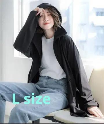 coca UPF50+ 블랙 UV 차단 개더 후드티