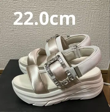 다이애나 비쥬 버클 통굽 스포