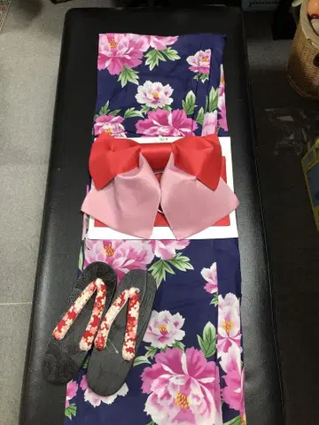 꽃무늬 네이비 유카타, 오비, 일본 나막신 세트 미사용 새상품