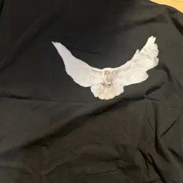 yzy gap 블랙 티셔츠