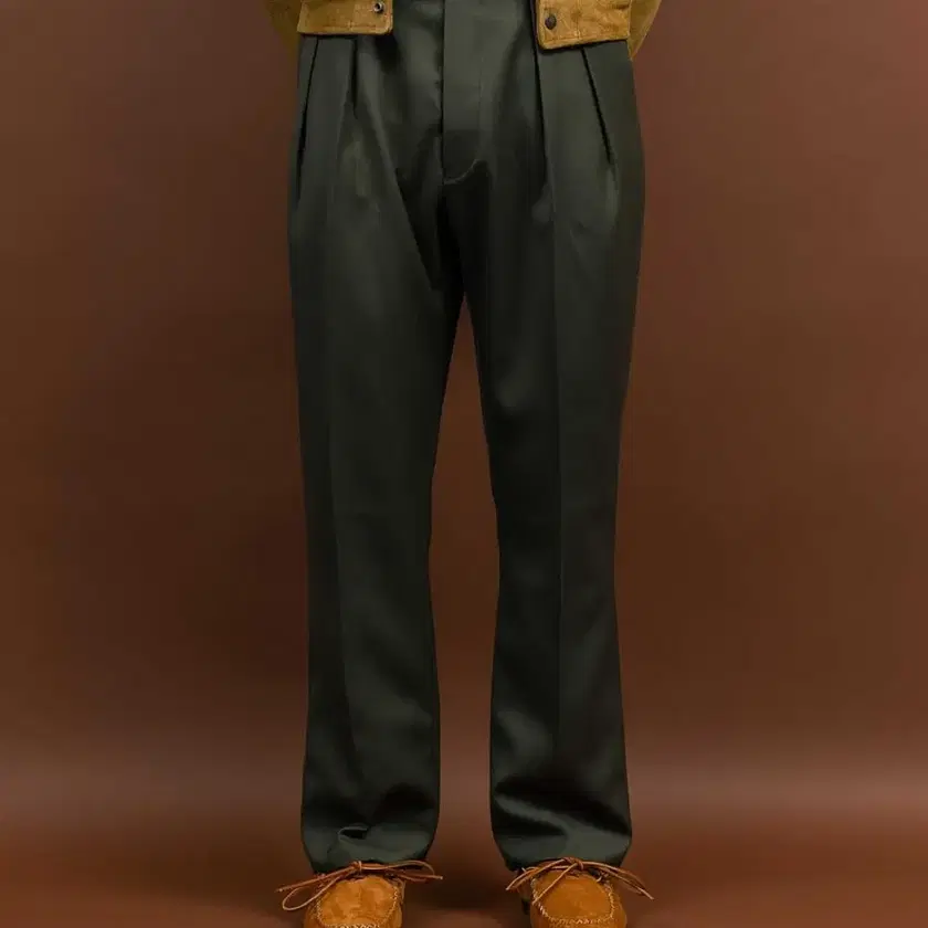 NEAT TOKYO Back Satin Gabardine Pants (48) on Bunjang Global