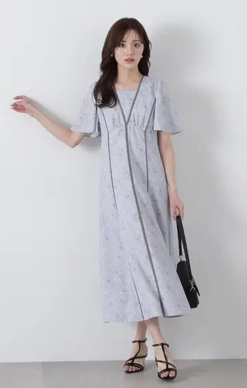 배색, 라인, 꽃무늬 원피스 프로포션 바디 드레싱