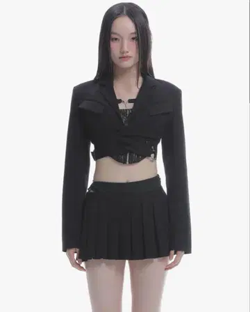theredthread S ring jacket cropped setup