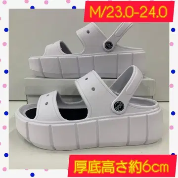 M/23.0-24.0cm 여성용 새상품 통굽 샌들 미사용 새상품 화이트