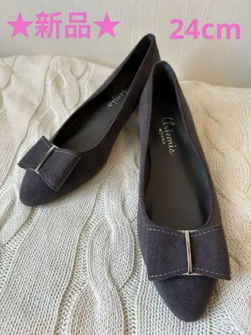새상품 아르테미스 바이 다이애나 리본 펌프스 그레이 24cm