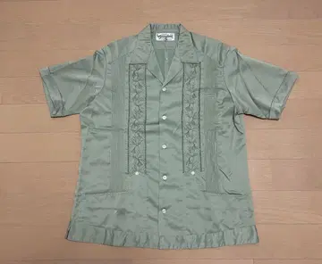 최종 세일! vintage 70년대 쿠바 셔츠 그린 자수