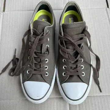 CONVERSE LUNARLON 브라운 스니커즈