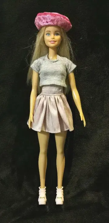 바비 인형 핑크 모자