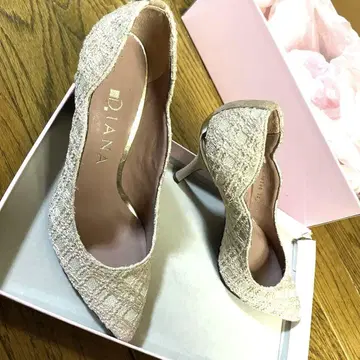 Diana 스틸레토 펌프스