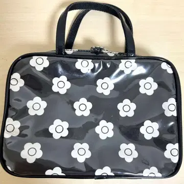 MARY QUANT 마리콴트 흑백 데이지 다기능 파우치 비닐