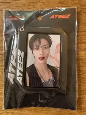 ATEEZ LINE FRIENDS POP UP 포토 카드 홀더